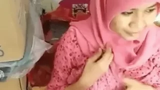 Jilbab Toge Dijadiin Budak Seks